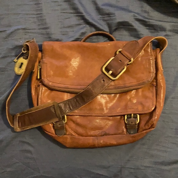 Fossil Messenger Bag Tan - Picture 1 of 12